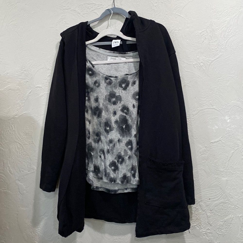 Zara black hooded open front cardigan and lightweight cotton tee size medium